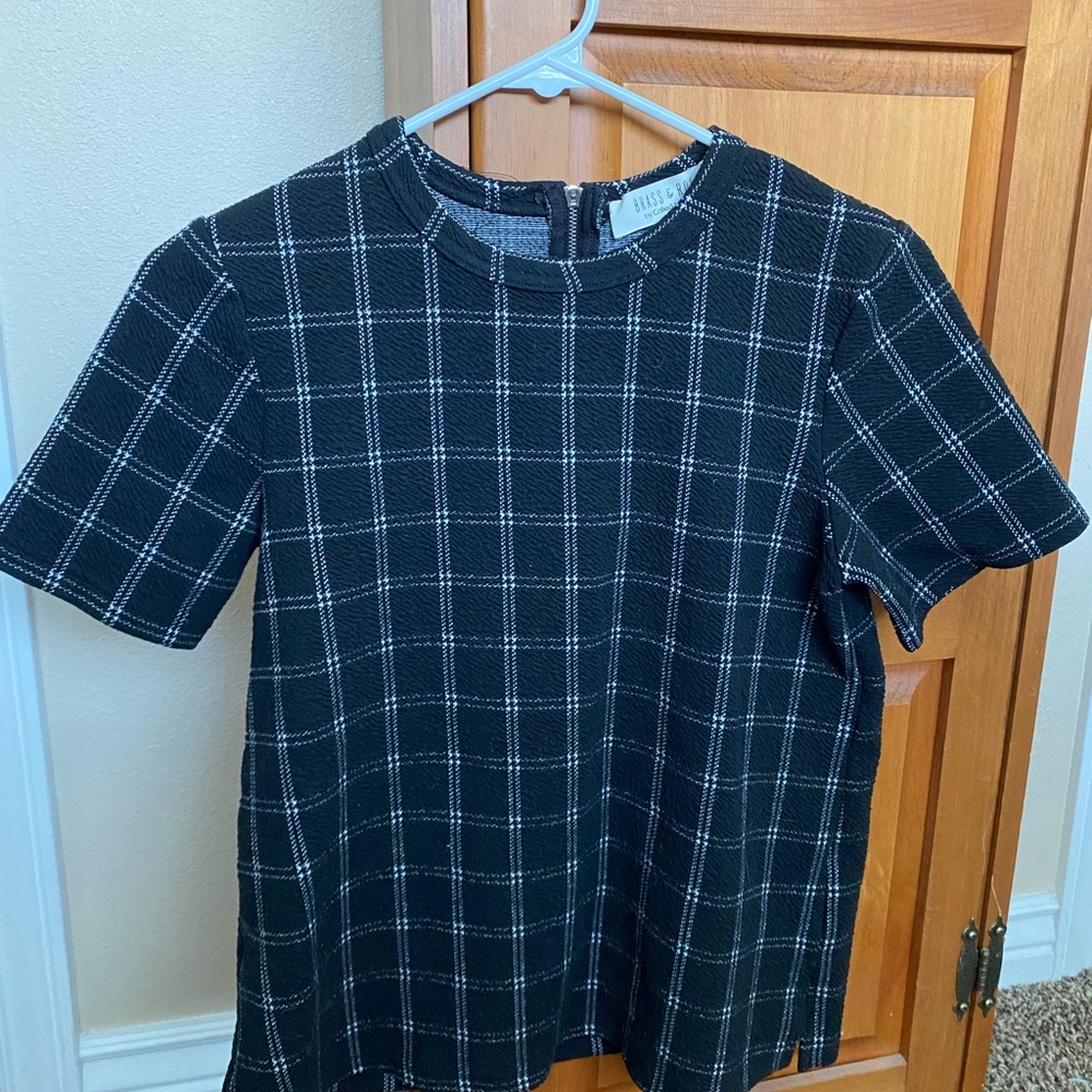 Stylish checkered top